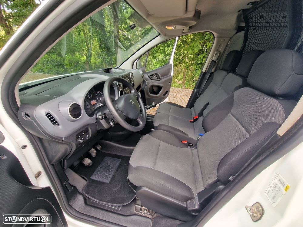 Peugeot PARTNER 1.6 HDI 100CV NACIONAL C/NOVA - 7