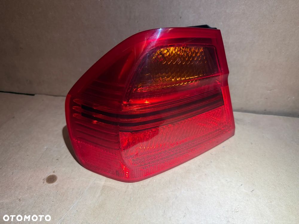 Lampa tylna BMW 3 E90 prawa lewa 6937457 6937458 OE - 7