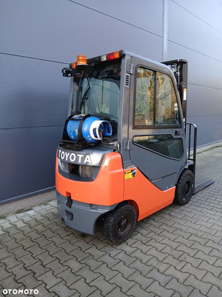 Toyota 02-8FGF15 - 6