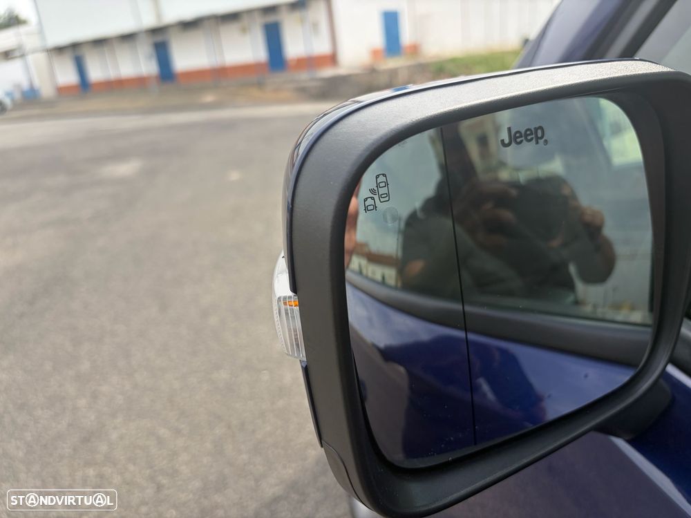 Jeep Renegade 1.3 T Limited S DCT - 33
