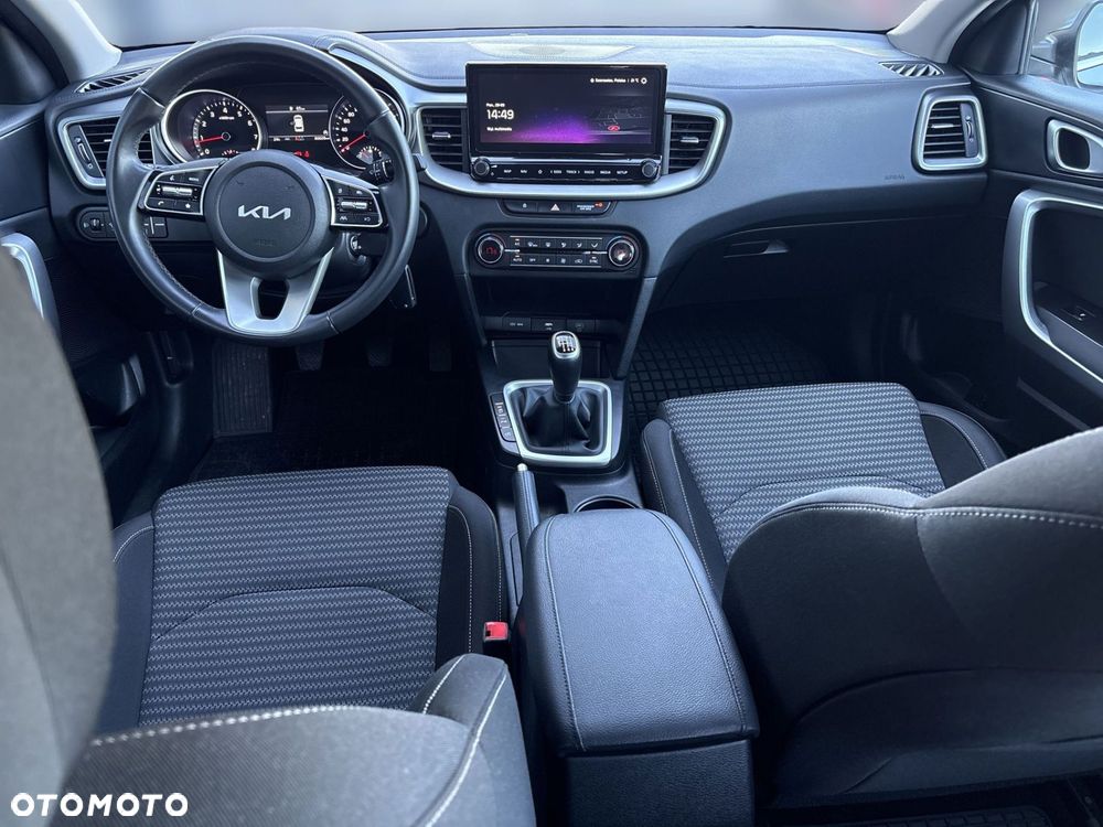 Kia Ceed - 19