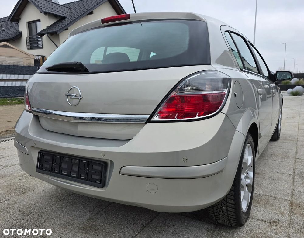 Opel Astra 1.7 CDTI DPF Sport - 5