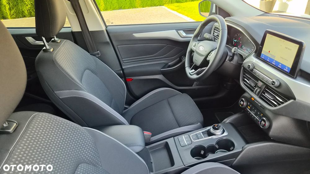 Ford Focus 1.5 EcoBlue Start-Stopp-System TITANIUM DESIGN - 13