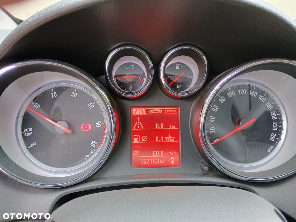 Opel Astra 1.6 CDTI Enjoy - 10