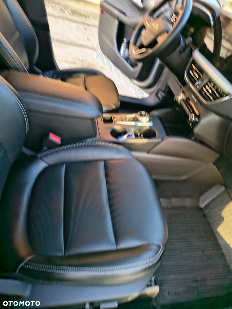 Ford Escape - 11