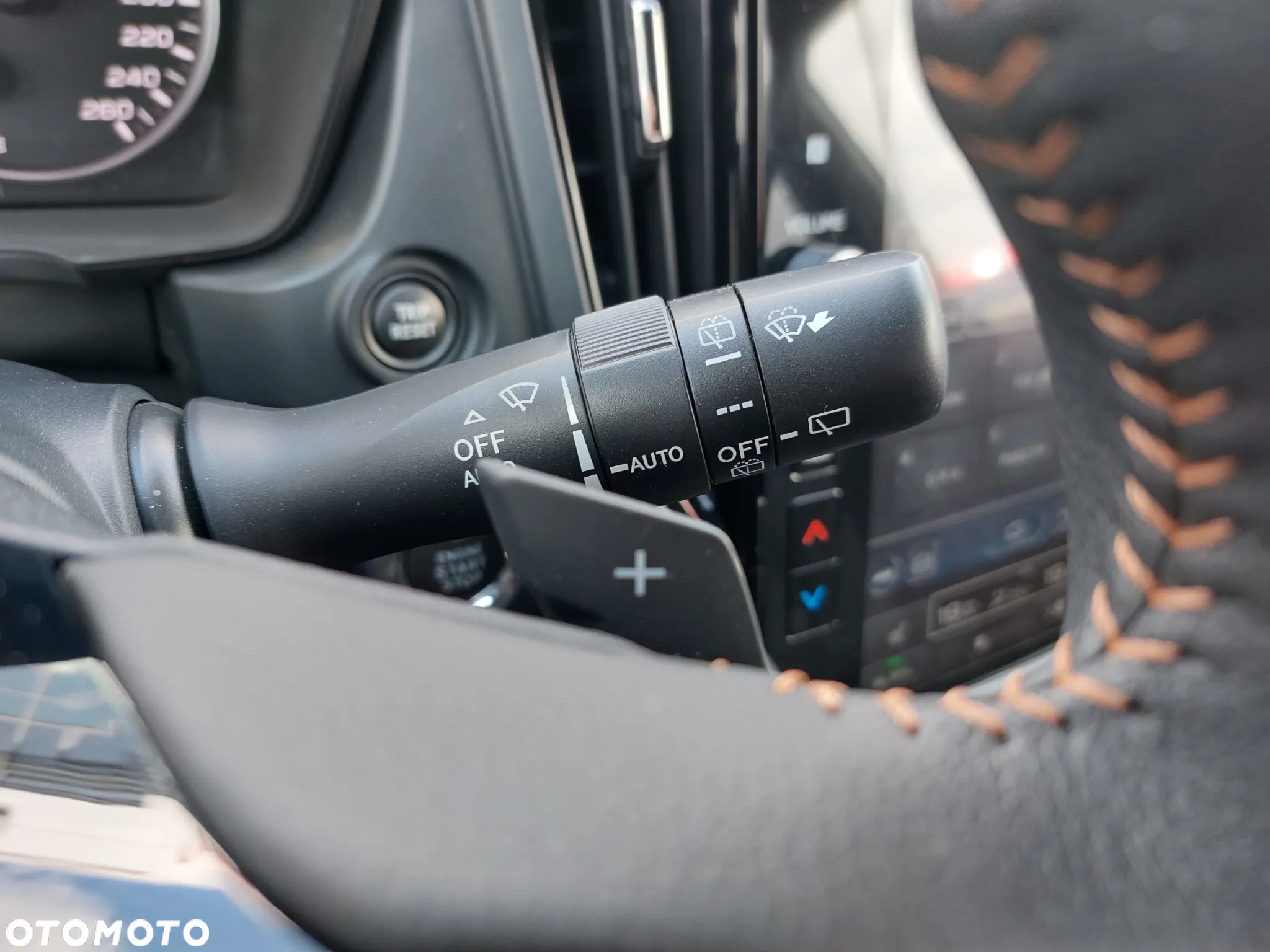 Subaru Forester 2.0i-L Platinum (EyeSight) Lineartronic - 16