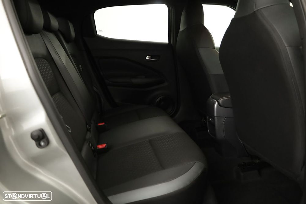 Nissan Juke 1.0 DIG-T N-Connecta DCT - 22