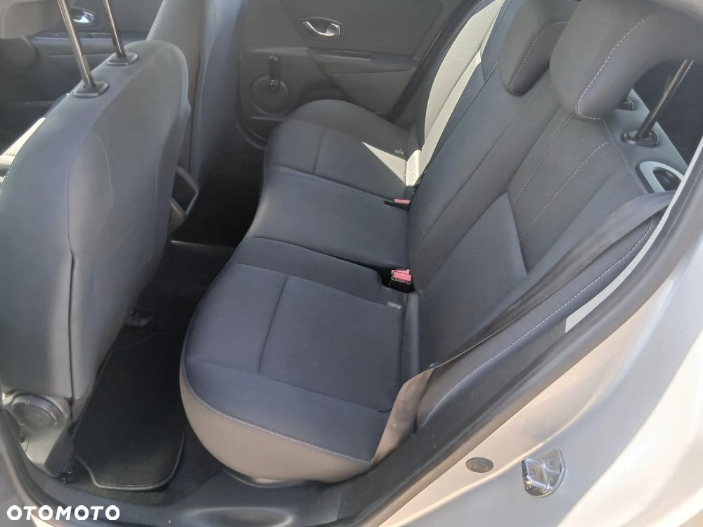 Renault Megane 1.6 Luxe Expression - 15