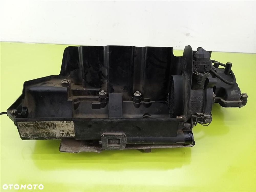 Pokrywa zaworów Rover 75 1998-2005 2,0 CDT LBB112142 87369807 ORYGINAŁ - 5