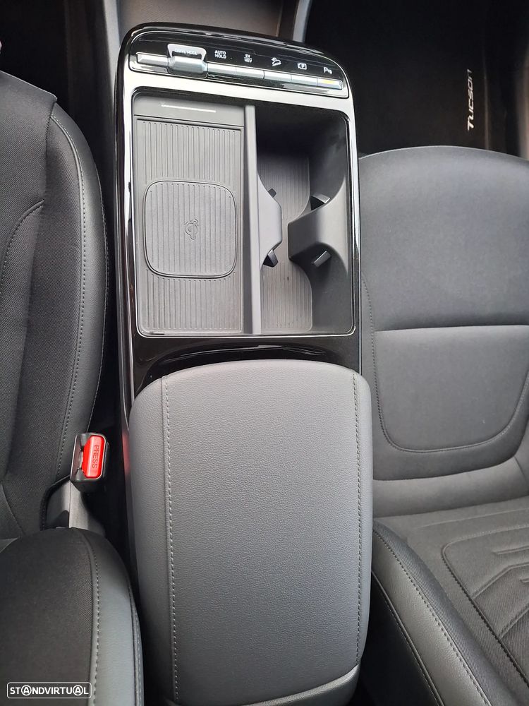 Hyundai Tucson 1.6 T-GDI PHEV e-Vanguard - 20
