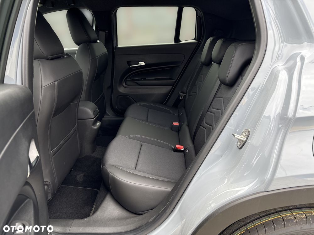 Jeep Avenger 1.2 T3 mHEV Summit eDCT6 - 13