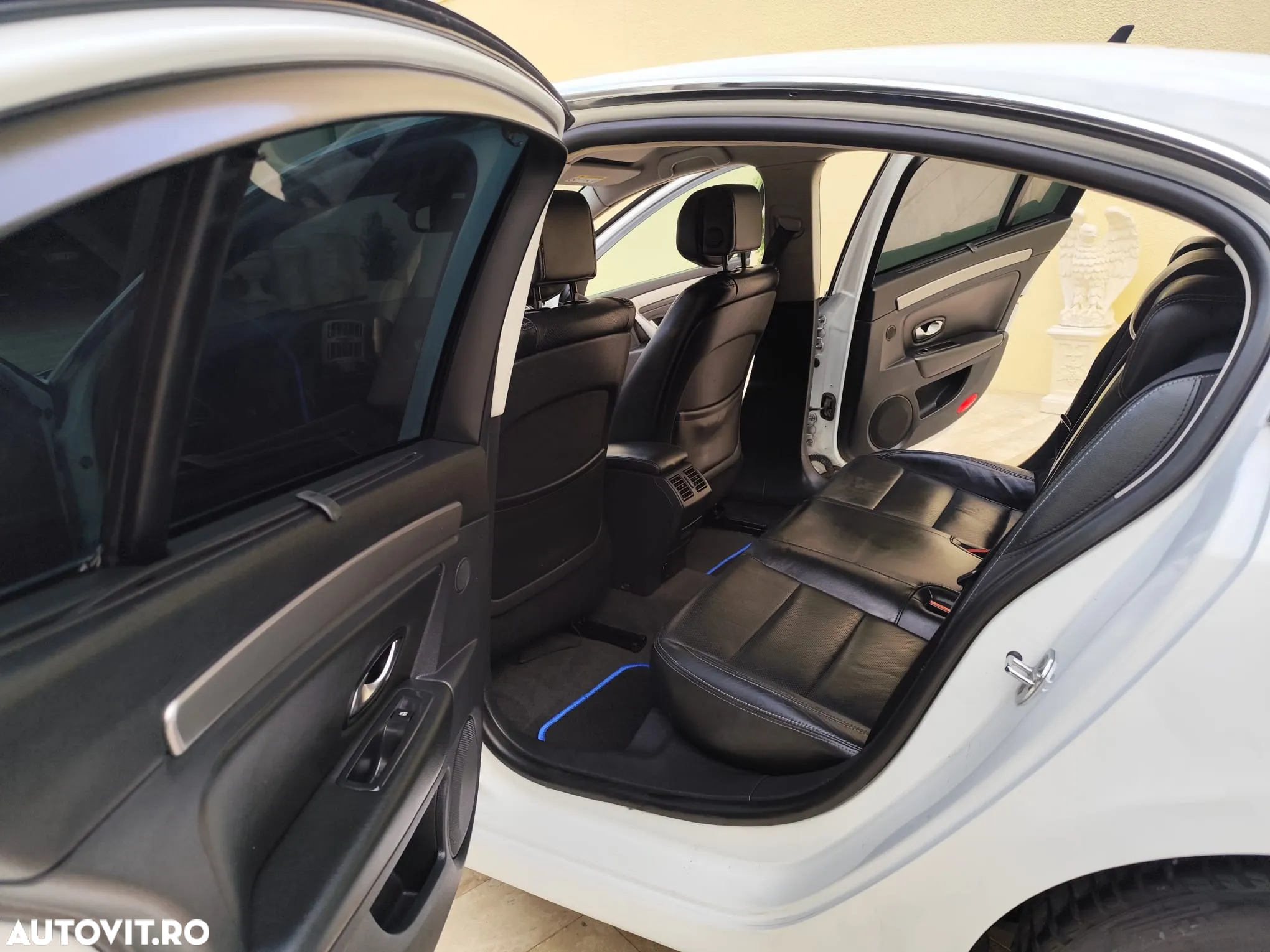 Renault Laguna - 8