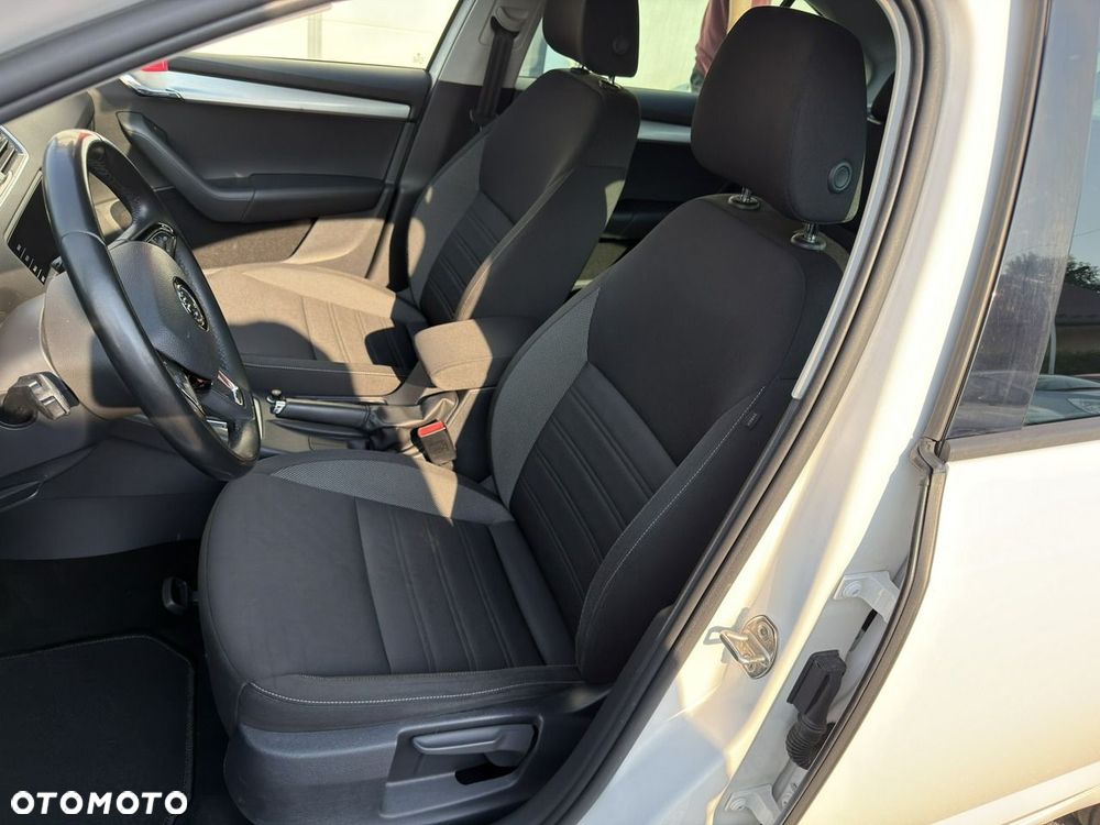 Skoda Octavia 1.6 TDI Active - 18