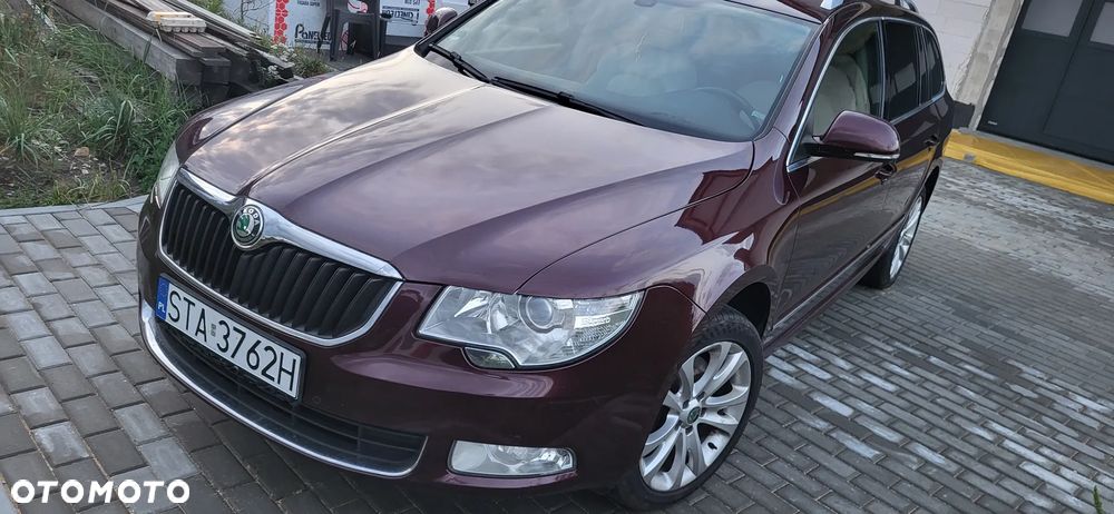Skoda Superb 2.0 TDI Elegance - 2