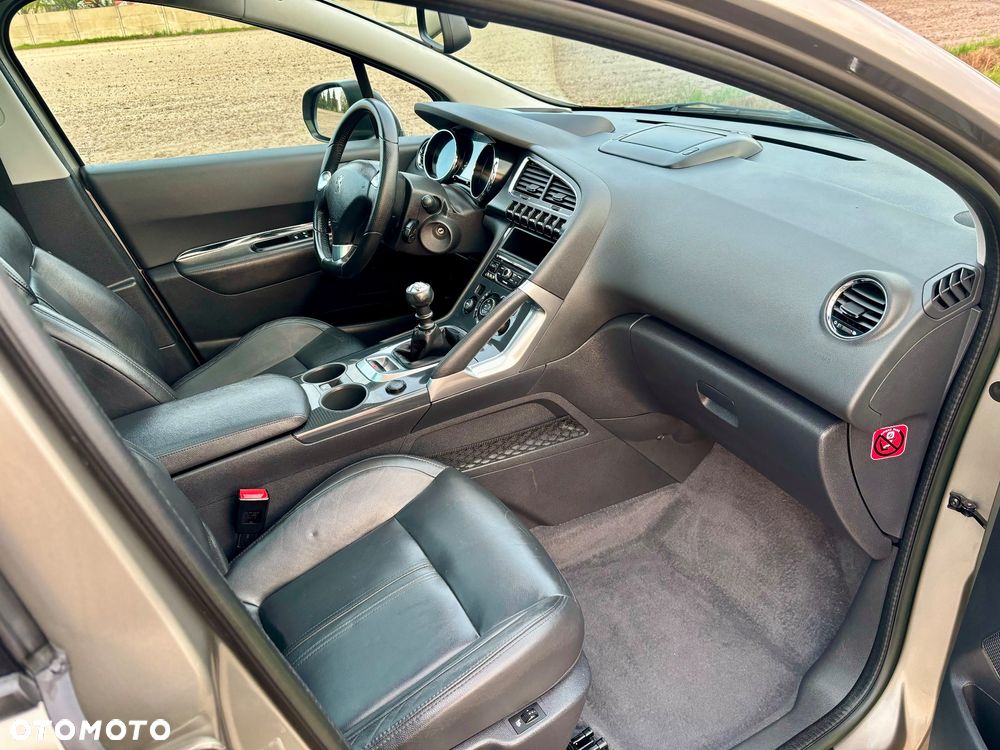 Peugeot 3008 155 THP Premium - 12