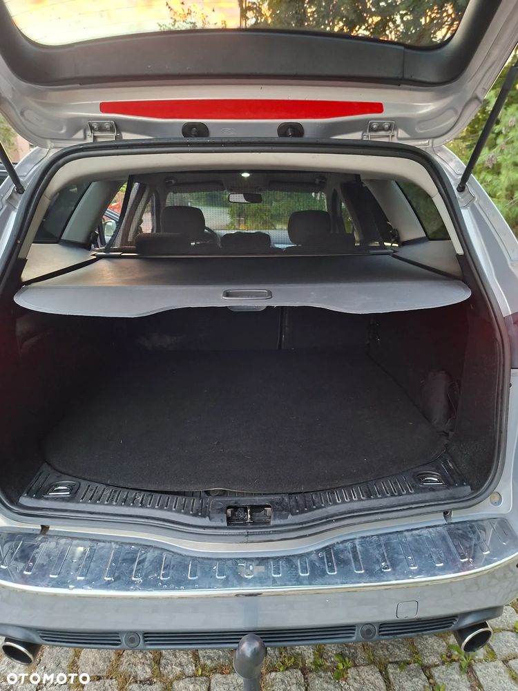 Ford Mondeo 2.2 TDCi Trend - 11