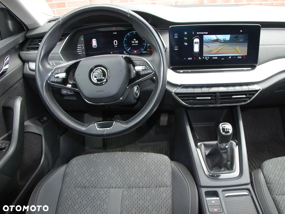 Skoda Octavia 1.5 TSI ACT Style - 9
