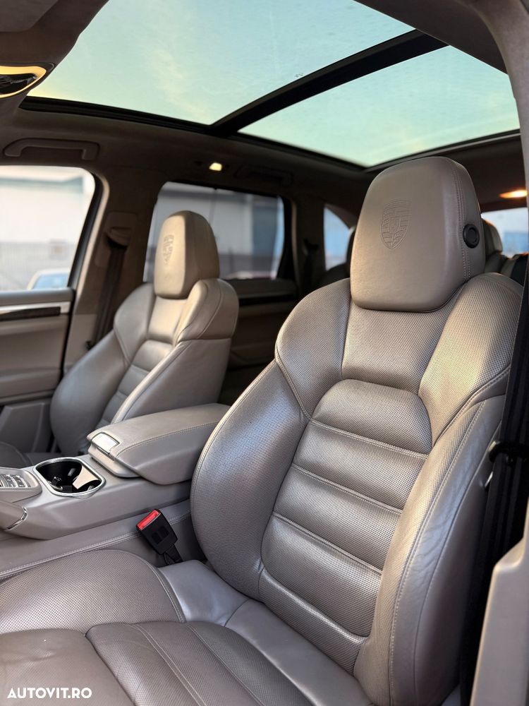 Porsche Cayenne 3.0 L V6 - 15