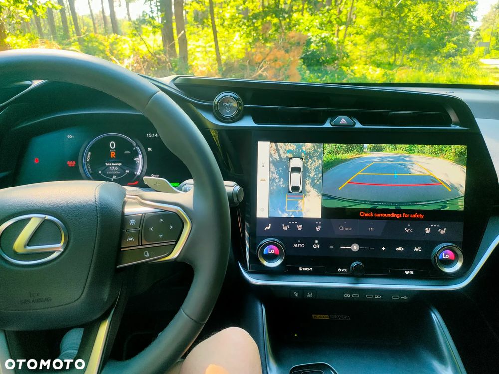 Lexus RZ 450e Prestige DIRECT4 - 15