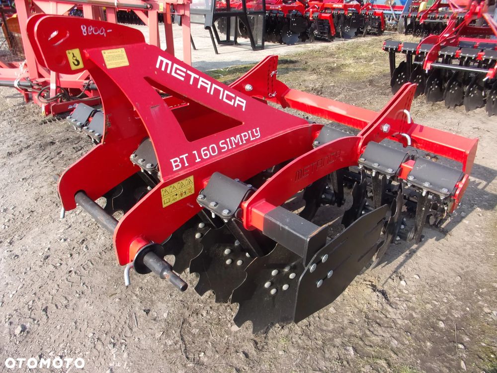 Akpil Brona Talerzowa Ciężka Hydraulicznie Składana BTCH 40 Euro-Masz, Brona talerzowa kompaktowa BT250, BT270, BT300 Metanga, Bomet, Euro-Masz; Brona talerzowa mini-simply BT160, BT180, BT200, BT220 Metanga, Euro-Masz, Brona talerzowa 2-walcowa typu "V", 4-walcowa typu "X" Bomet, Akpil - 33