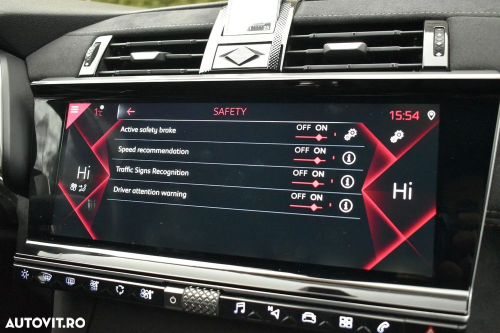 DS Automobiles DS 7 Crossback - 23