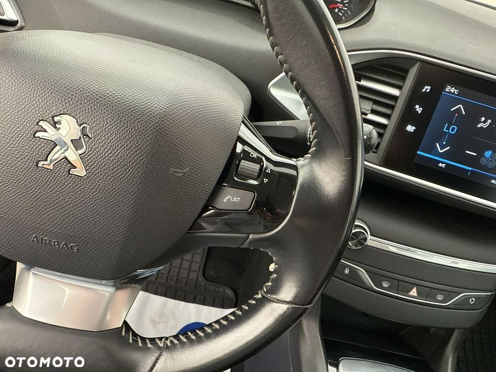 Peugeot 308 - 26