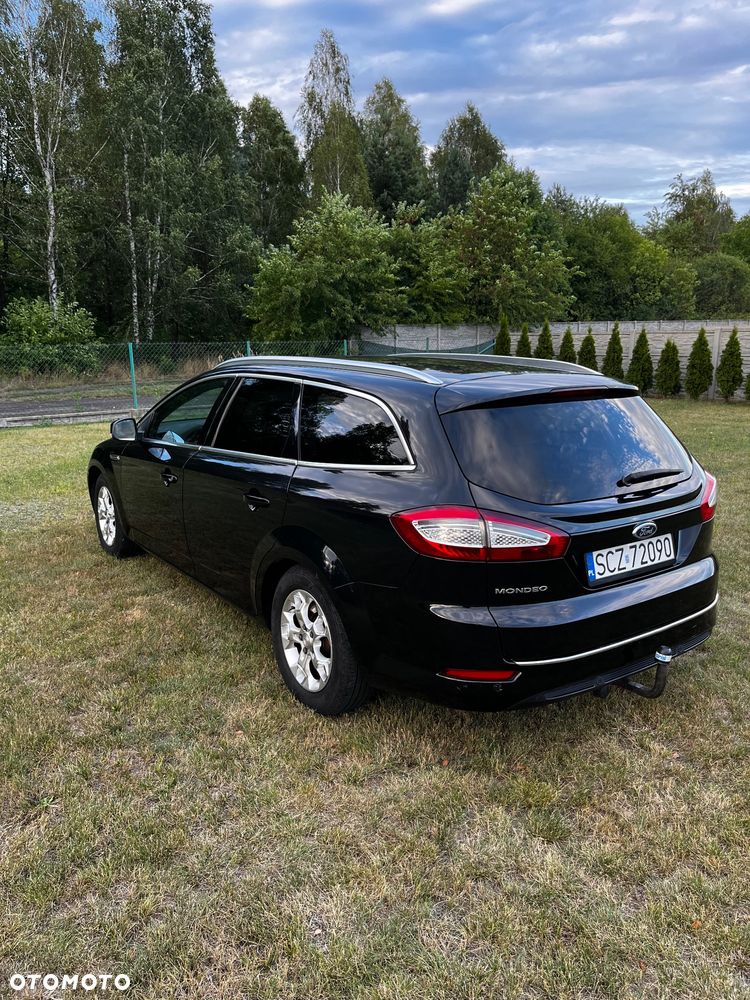 Ford Mondeo - 17