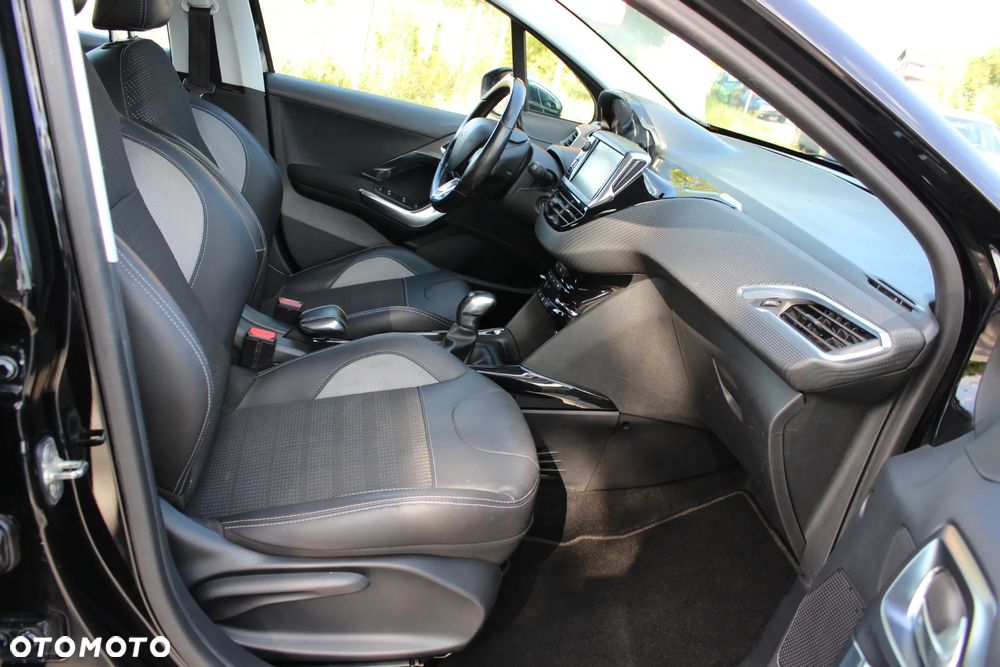 Peugeot 2008 1.2 VTi Allure - 8