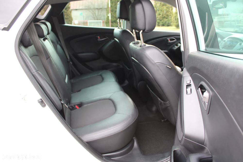 Hyundai ix35 1.7 CRDi Premium 2WD - 22