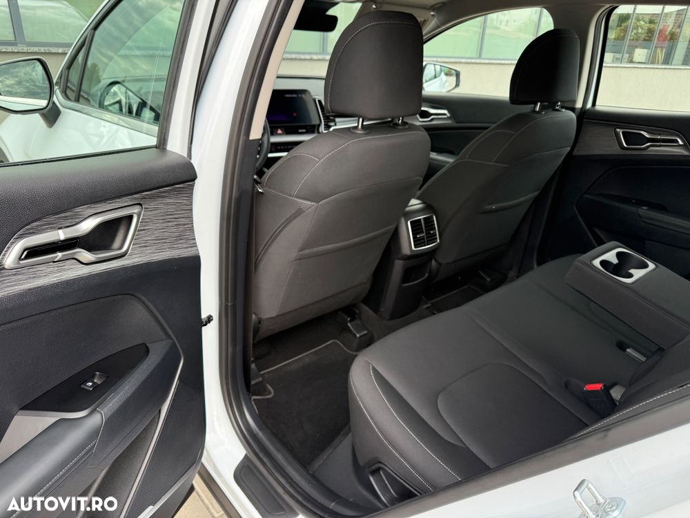 Kia Sportage 1.6 T-GDI 2WD Eco-Dynamics + (48V M-H) Ultimate Edition - 27