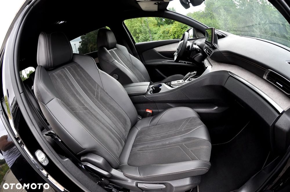 Peugeot 5008 PureTech 180 EAT8 Stop & Start GT - 27