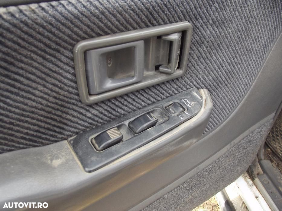 Macara Daihatsu Feroza maner interior manivela geam buton geam Feroza - 2