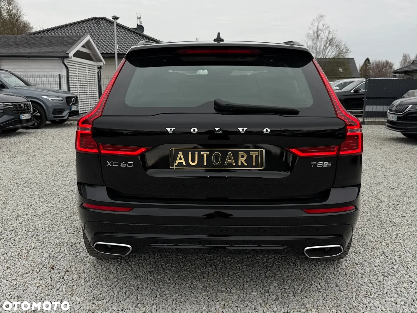 Volvo XC 60 T8 Plug-In Hybrid AWD R-Design - 14