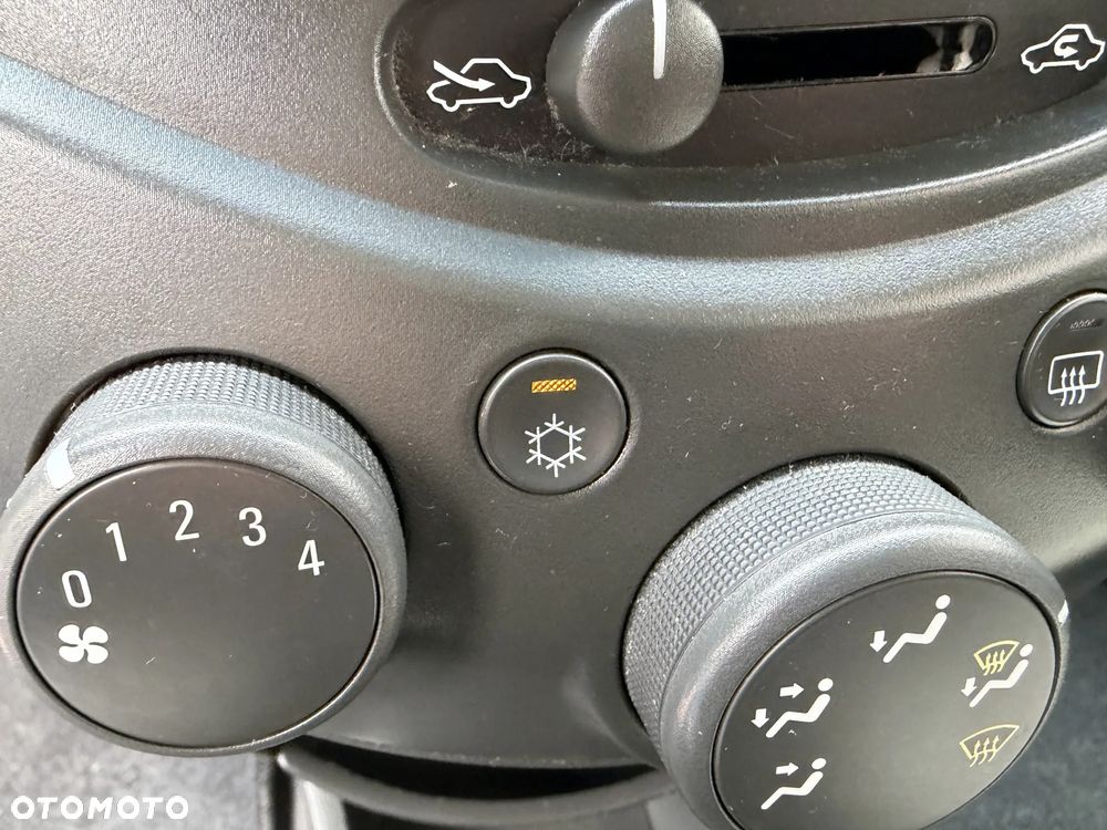 Chevrolet Spark - 11