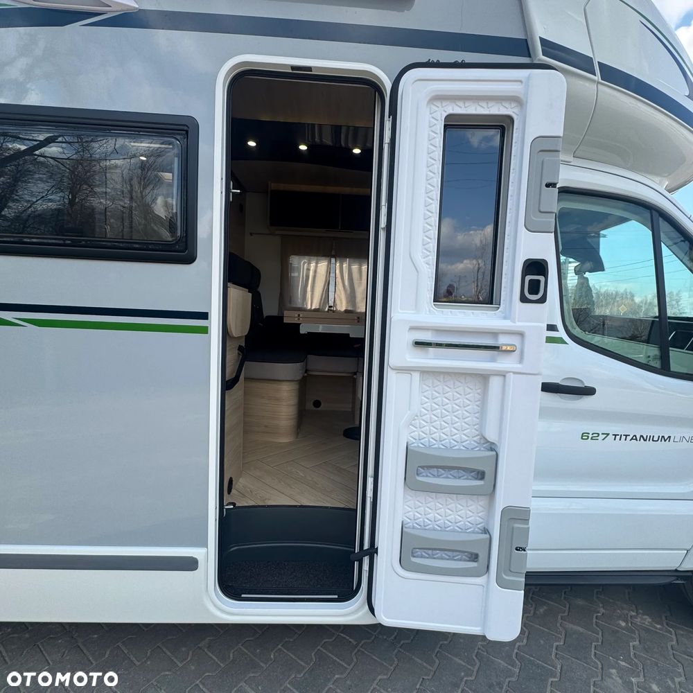 Ford Chausson 627 Titanium Line - 11