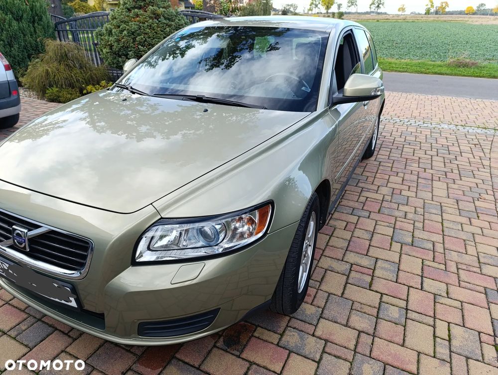 Volvo V50 - 4