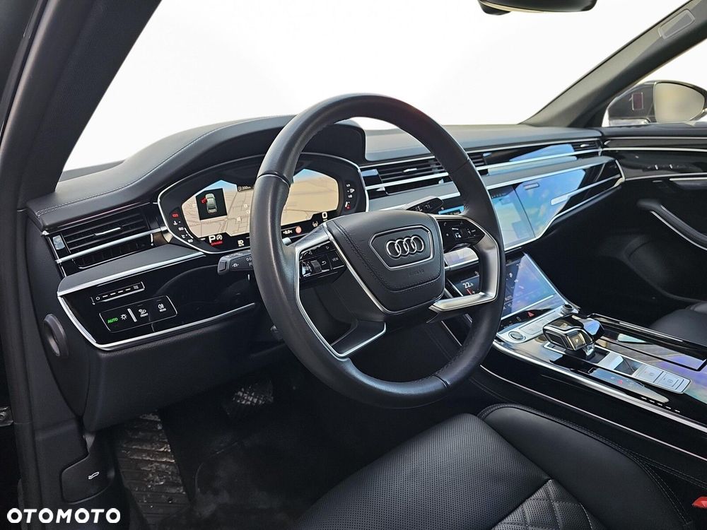Audi A8 - 13