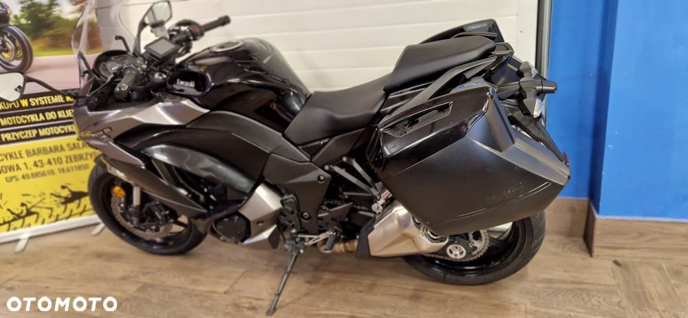 Kawasaki Ninja 1000 SX - 12