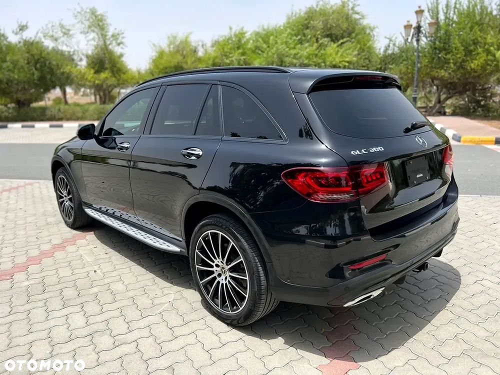 Mercedes-Benz GLC 300 4Matic 9G-TRONIC - 5