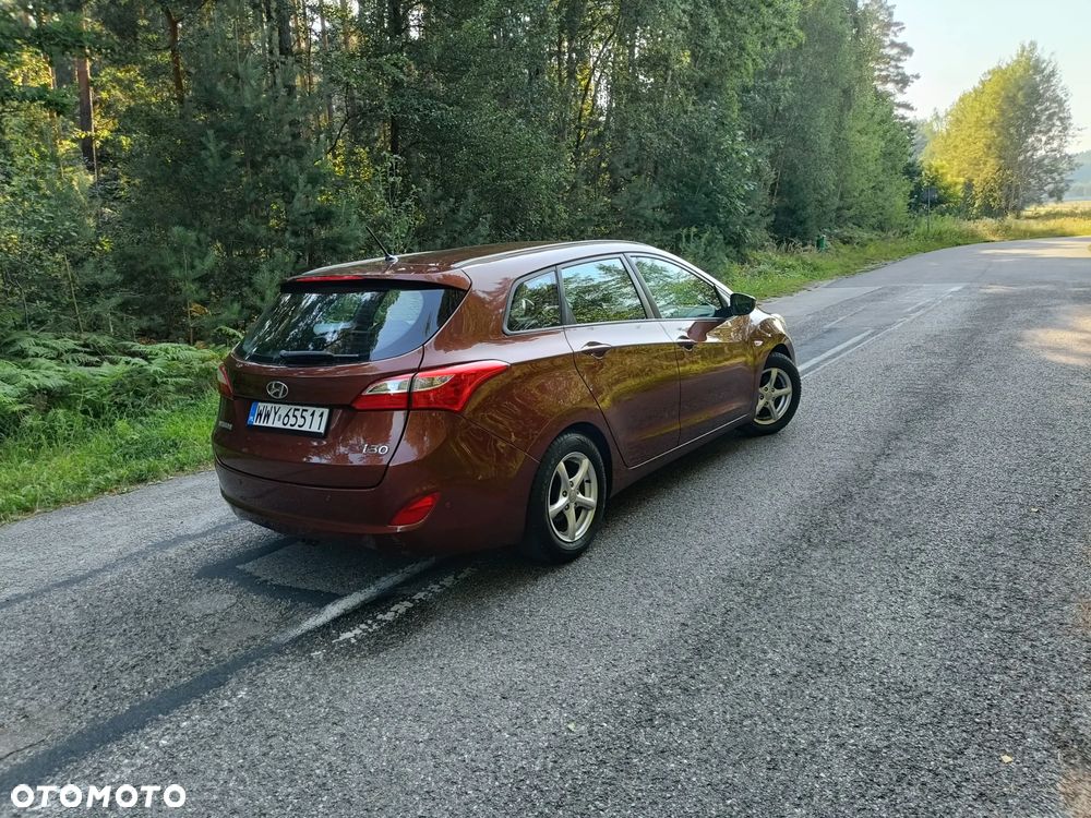 Hyundai i30 1.6 Comfort - 22