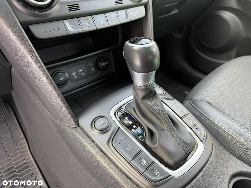 Hyundai Kona 1.6 T-GDI DCT 4WD Premium - 29