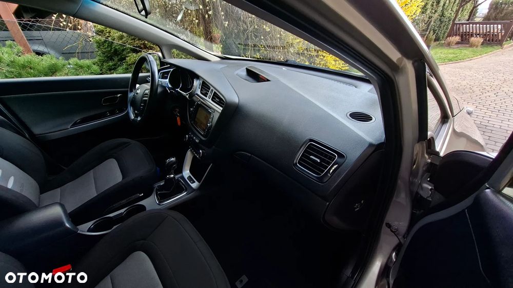 Kia Ceed 1.6 GDI XL - 21