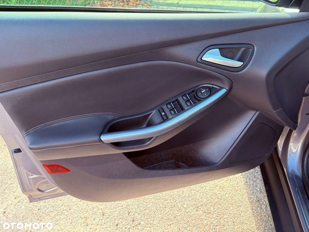 Ford Focus 1.6 TI-VCT Titanium - 11
