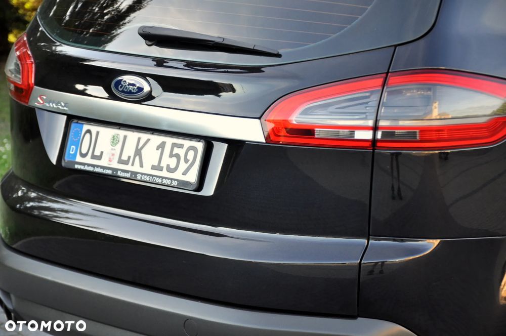 Ford S-Max - 16