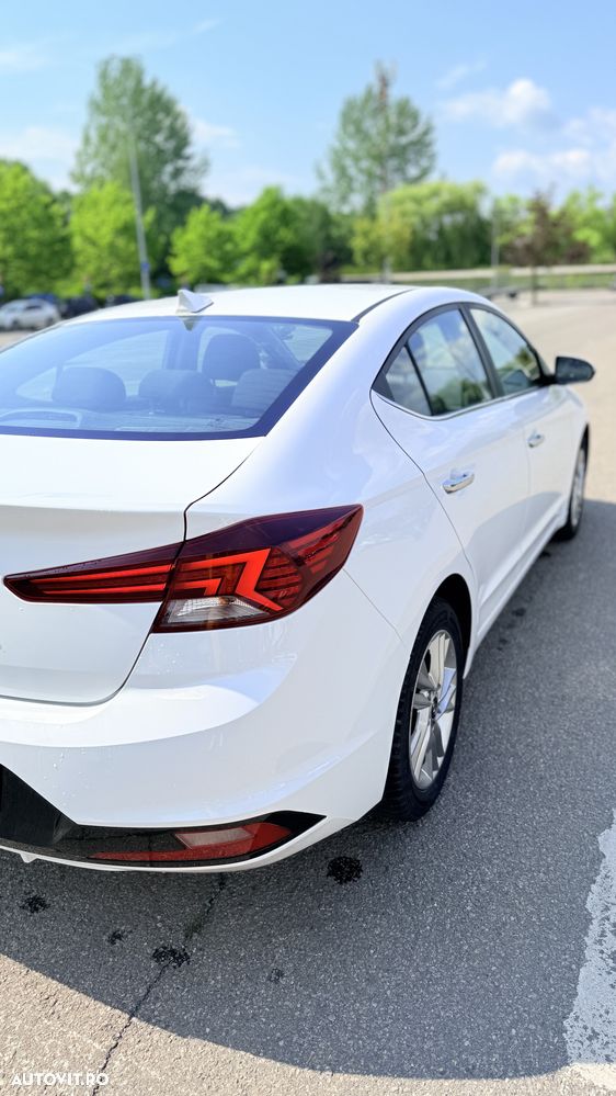 Hyundai Elantra 1.6 MPi Highway - 6