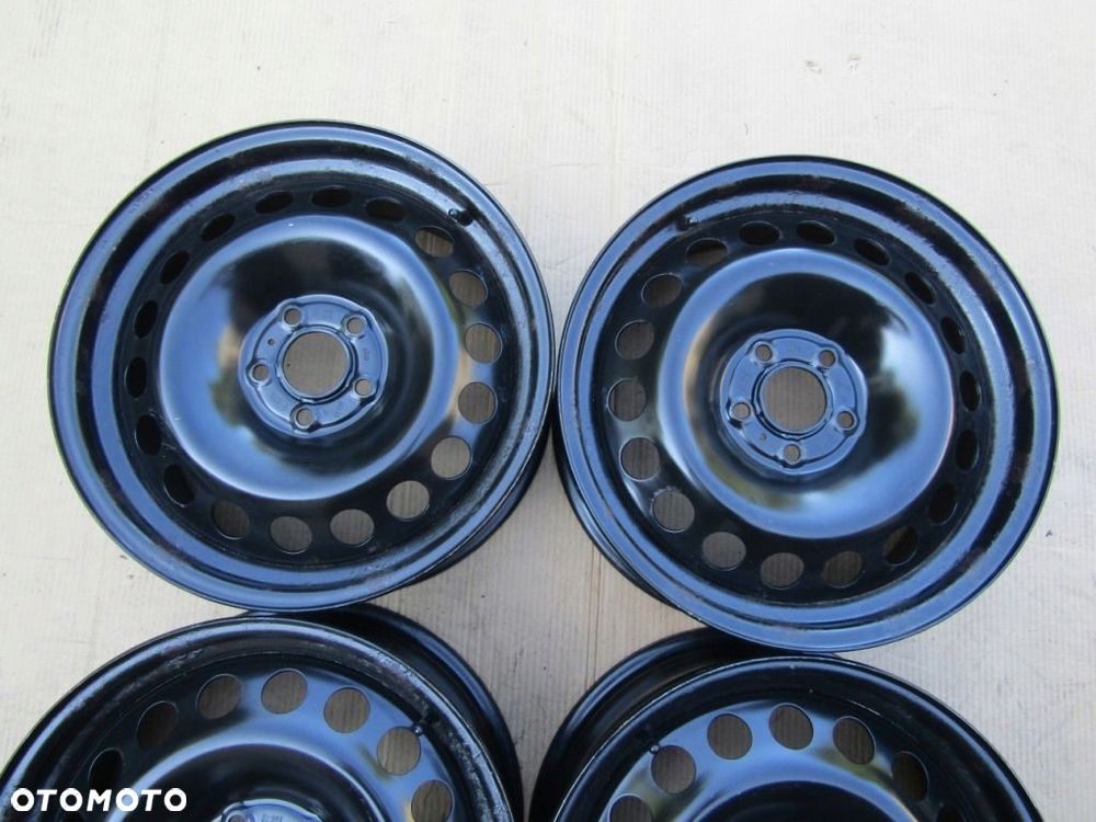 Felgi 17 Ford C-MAX KUGA I II Mondeo III IV Focus II III 7,5j 5x108 ET52,5 - 5