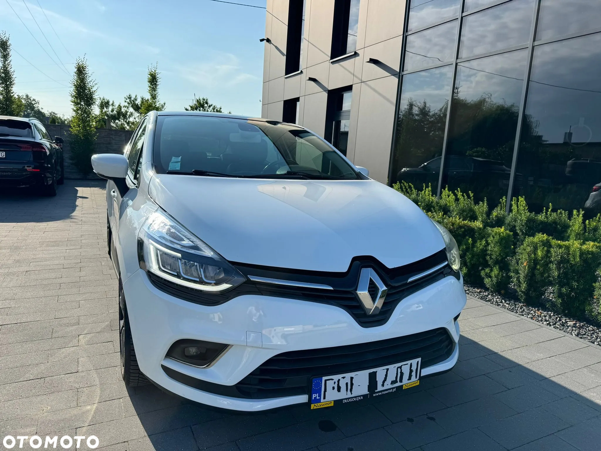 Renault Clio - 9