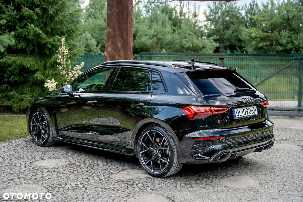 Audi RS3 Sportback TFSI Quattro S tronic - 3