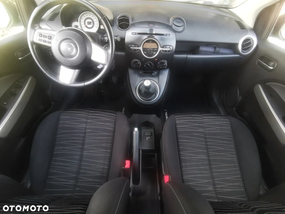 Mazda 2 1.3 MZR Edition - 8