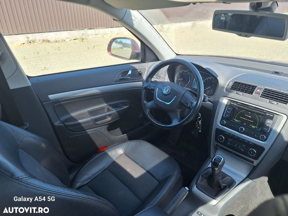 Dezmembrez Skoda Octavia 2 facelift 1.8 CDAA cod culoare LF3X - 6